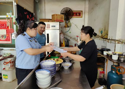 重庆市潼南区市场监管局筑牢汛期食药安全底线